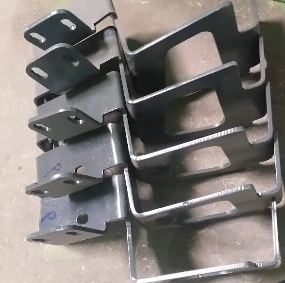 Bas đèn pha phải+ xinhan GC12184301304